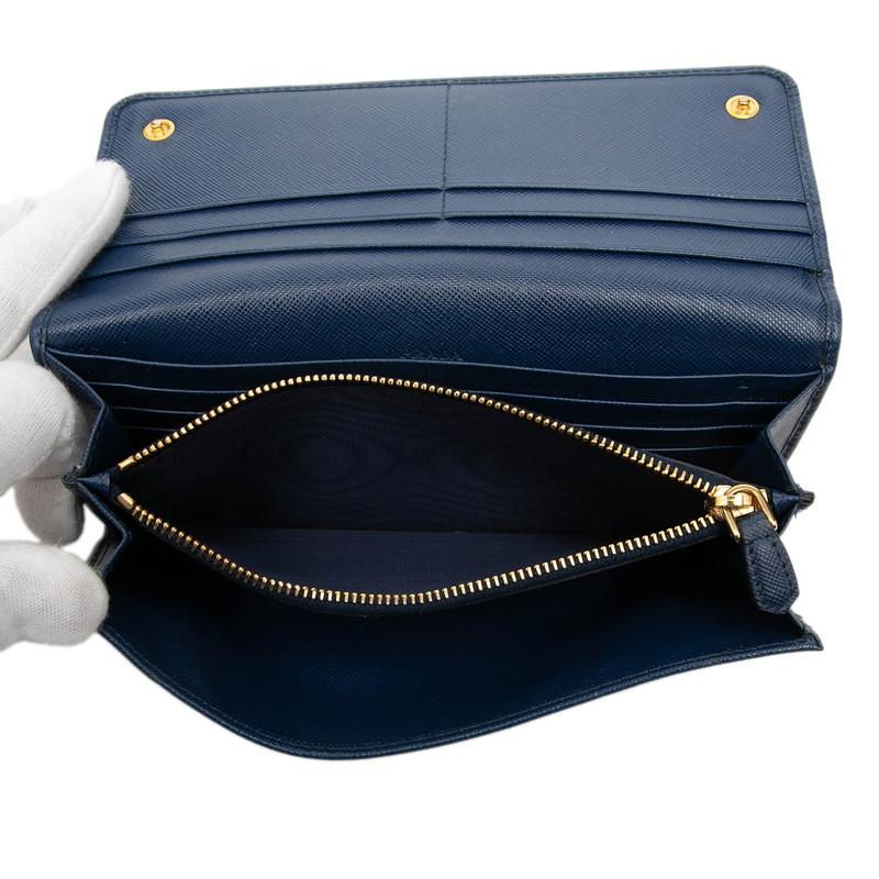 PRADA（プラダ） 二つ折り 長財布 1M1132 ブルー サフィアーノレザー