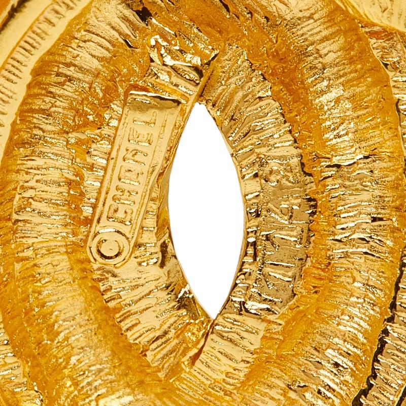 シャネル　CHANEL　ブローチ　マトラッセ　ヴィンテージ　ゴールドカラー CHANEL（シャネル） マトラッセ ココマーク ブローチ ヴィンテージ