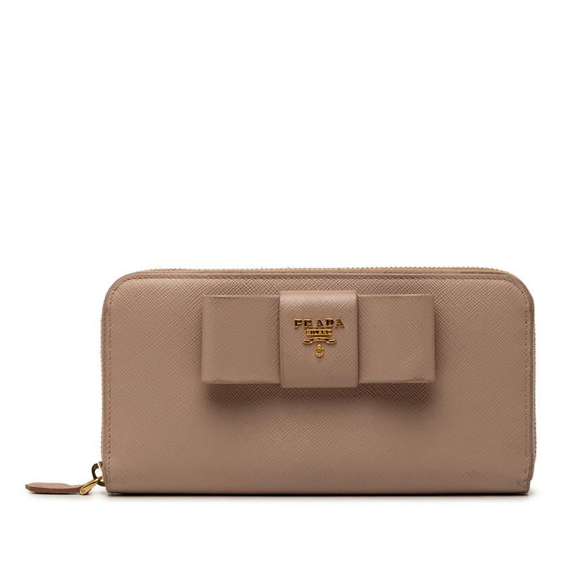 レディース 良品 PRADA メタルロゴ ラウンドファスナー 折り財布 ベージュ