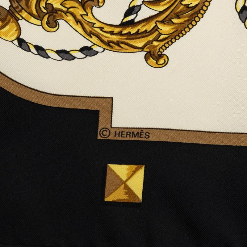 HERMES（エルメス） カレ90 LES CLES 鍵 スカーフ ブラック ホワイト