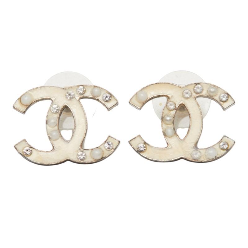 CHANEL ココマーク パール ラインストーン ピアス CHANEL（シャネル） ココマーク スタッドピアス 07A ホワイト ライン