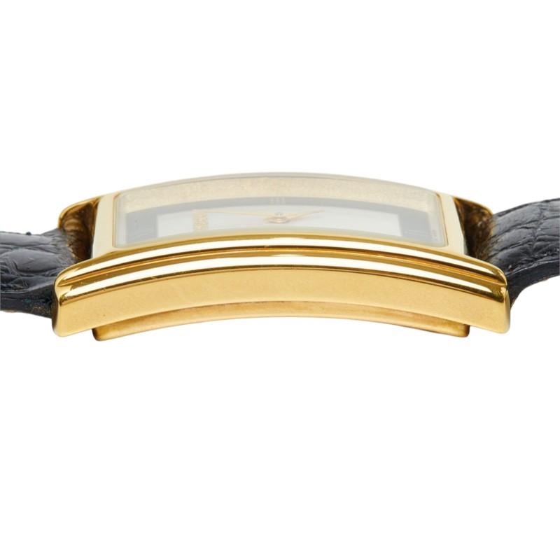 GUCCI（グッチ） 腕時計 2600M クオーツ シルバー文字盤 メッキ レザー