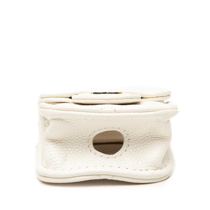 CHANEL（シャネル） ココマーク マトラッセ Airpodsケース イヤホン