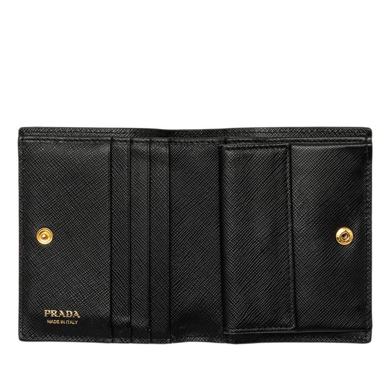 PRADA（プラダ） ロゴ 二つ折り財布 ブラック サフィアーノレザー