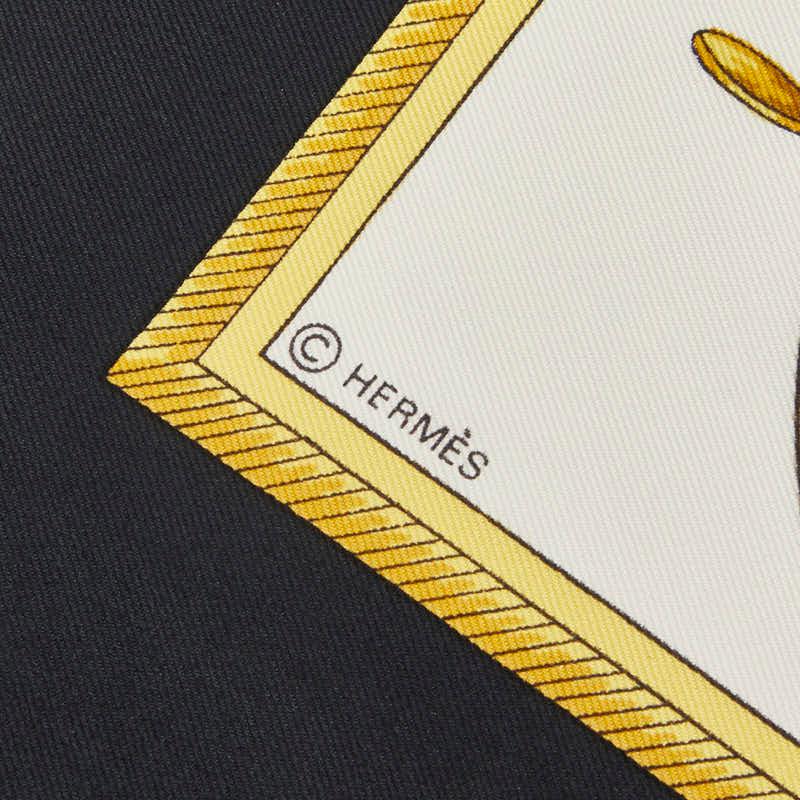 HERMES（エルメス） カレ90 LES VOITURES A TRANSFORMATION 折り畳み式