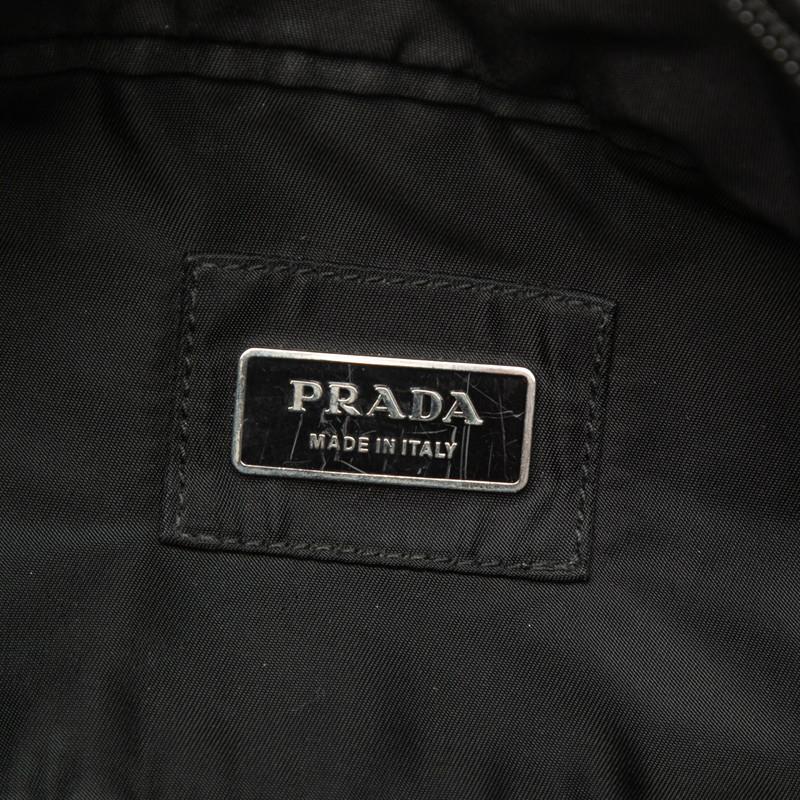 PRADA（プラダ） テスート 三角ロゴプレート ウエスト ボディバッグ