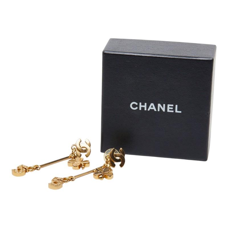 CHANEL ココマーク No.5 クローバー ピアス CHANEL（シャネル） ココマーク No.5 クローバーモチーフ スウィング