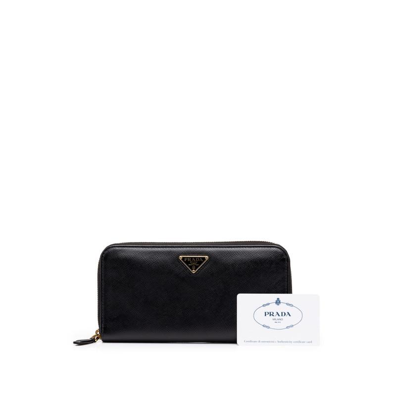 美品✨ プラダ　長財布　ラウンドファスナー　三角ロゴ　レザー　サフィアーノ　黒 PRADA（プラダ） 三角ロゴプレート サフィアーノ ラウンドファスナー
