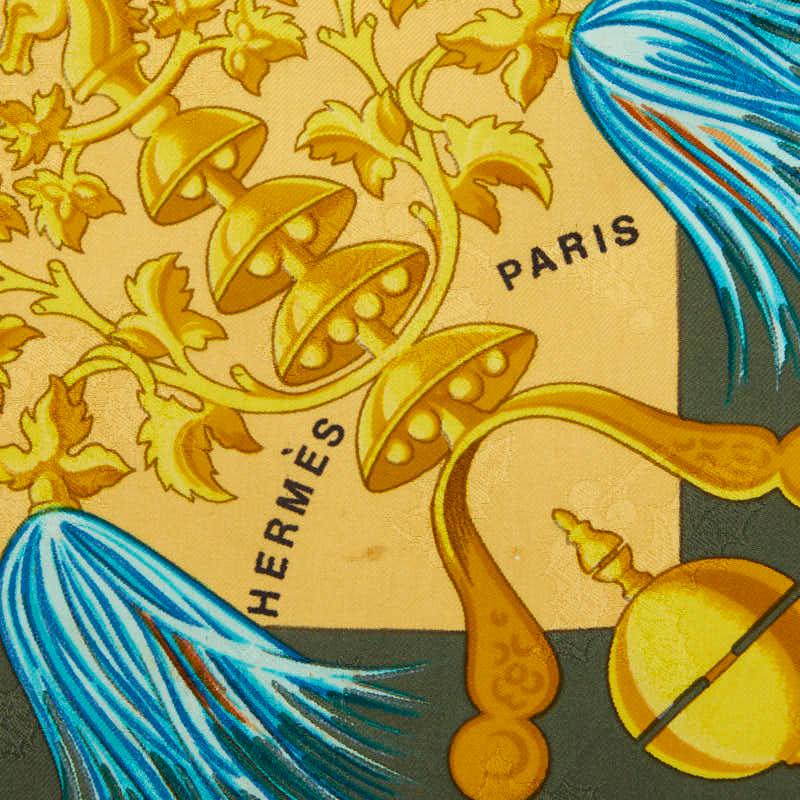 HERMES（エルメス） カレ90 Plumes et Grelots 羽飾りと鈴 スカーフ