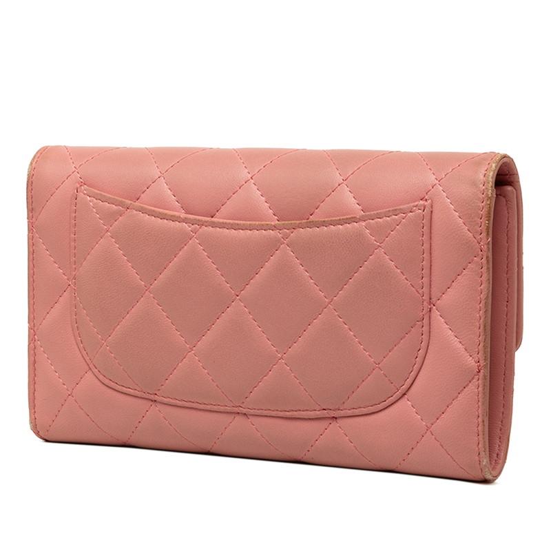 CHANEL（シャネル） ココマーク マトラッセ 三つ折り 長財布 A31506