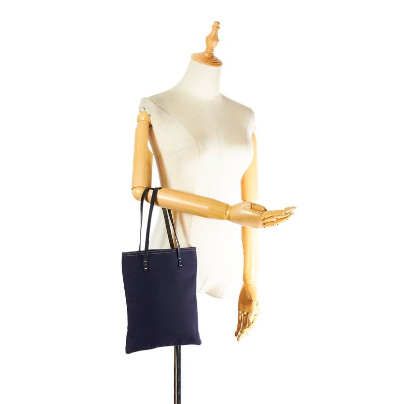 FENDI（フェンディ） ネイビー ブラック キャンバス レザー トート