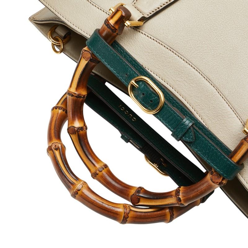 グッチ　GUCCI バンブー　ショルダーバッグ　美品 GUCCI（グッチ） バンブー ダイアナ ミディアム ハンドバッグ