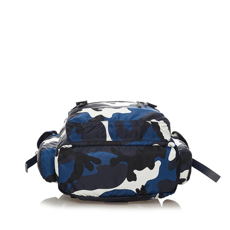 VALENTINO ヴァレンティノ ロックスタッズ カモフラ バックパック正規品 VALENTINO（ヴァレンティノ） カモフラ ロックスタッズ ブルー