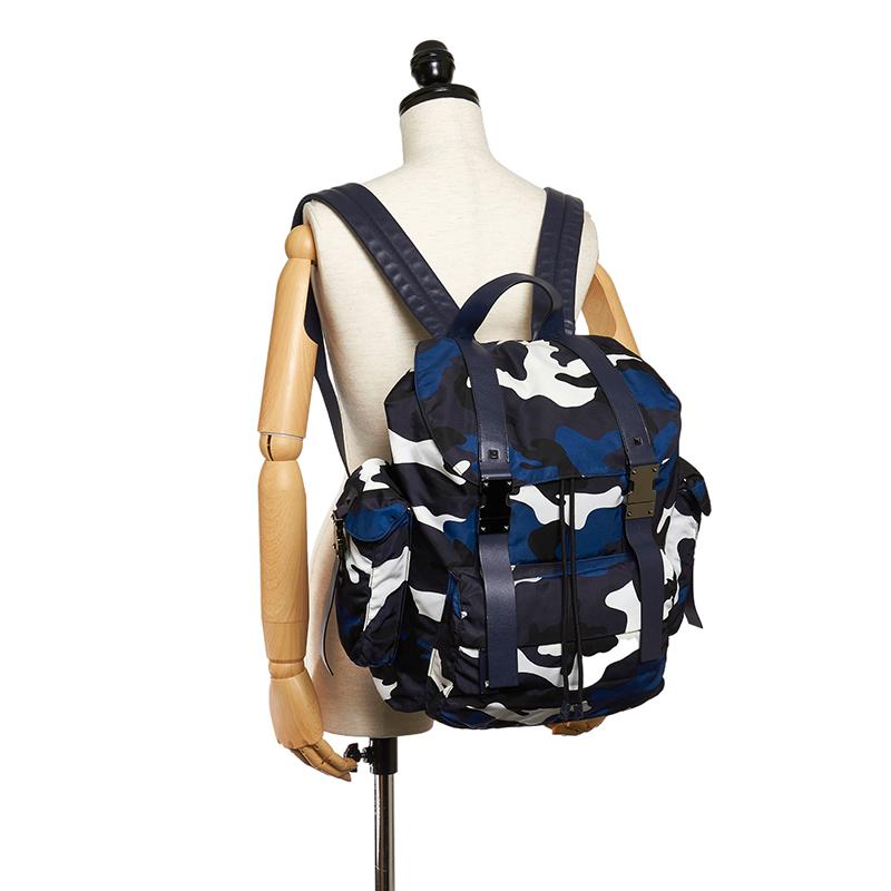 VALENTINO（ヴァレンティノ） カモフラ ロックスタッズ ブルー