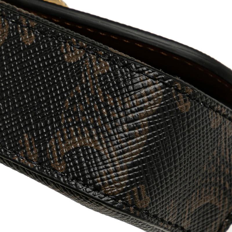 CELINE セリーヌ トリオンフ チェーン リップケース ブラウン