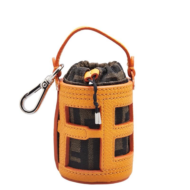 FENDI バゲット ストラップ ブラウンレザーFENDI（フェンディ
