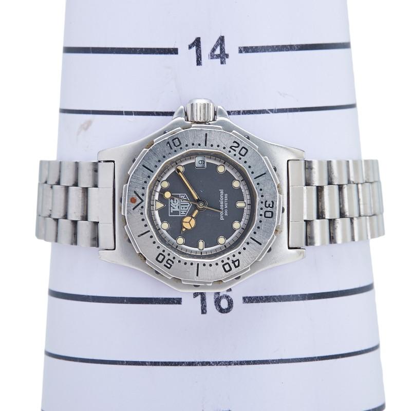 タグホイヤー 3000シリーズ プロフェッショナル200 腕時計 932.208