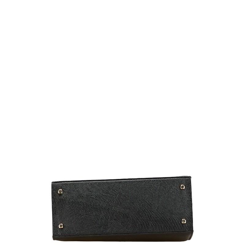 サルヴァトーレフェラガモ ヴァラリボン リザード型押し