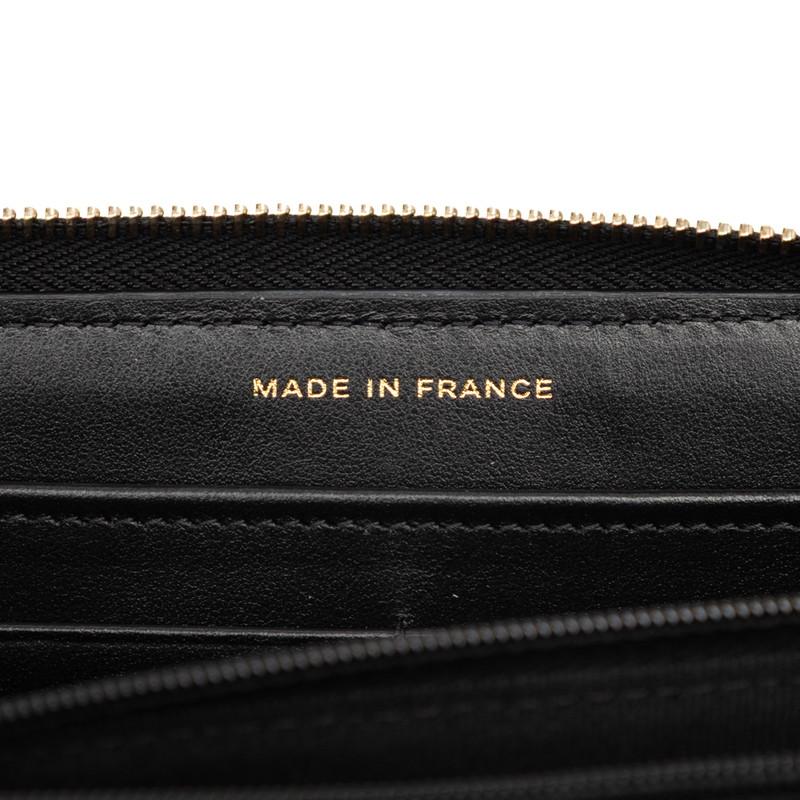 CHANEL（シャネル） ココマーク マトラッセ ラインストーン 長財布