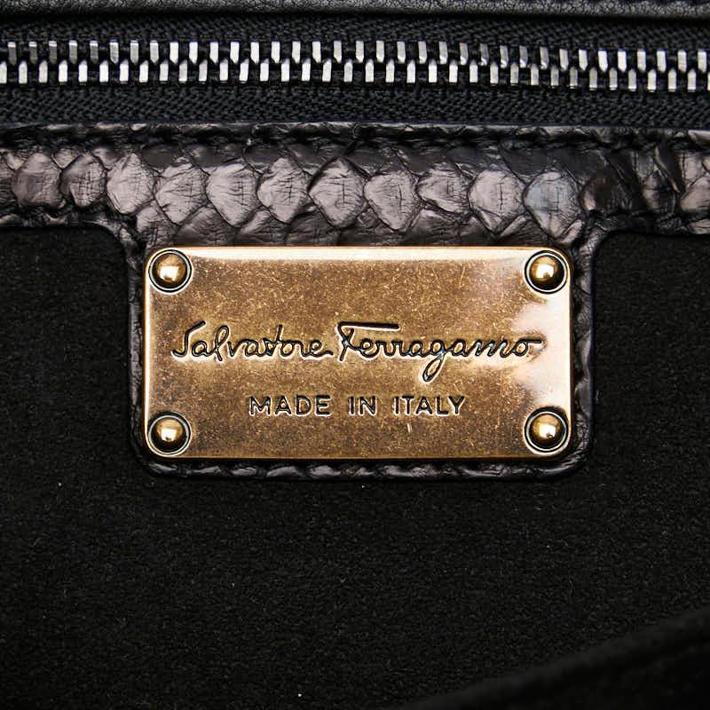 サルヴァトーレフェラガモ パイソン ロゴ ヴァラリボン