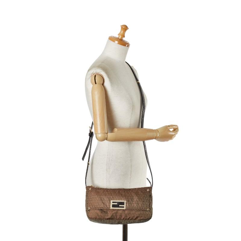 FENDI（フェンディ） ズッキーノ ショルダーバッグ ブラウン ナイロン