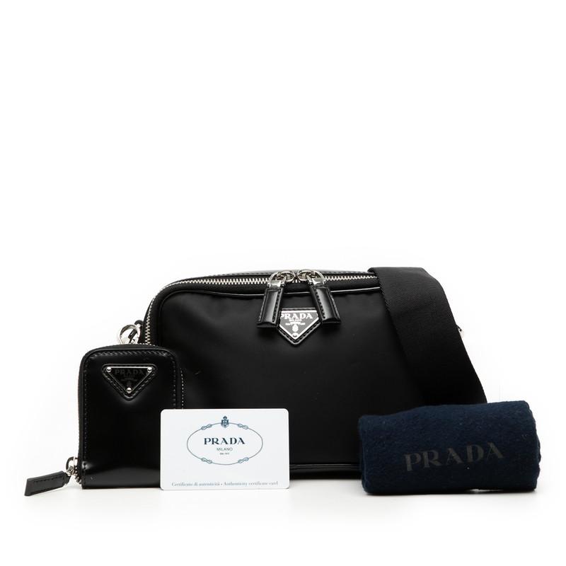PRADA（プラダ） トライアングルロゴ RE-Nylon ショルダーバッグ