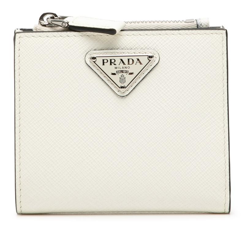 PRADA（プラダ） トライアングルロゴ 二つ折り財布 コンパクト