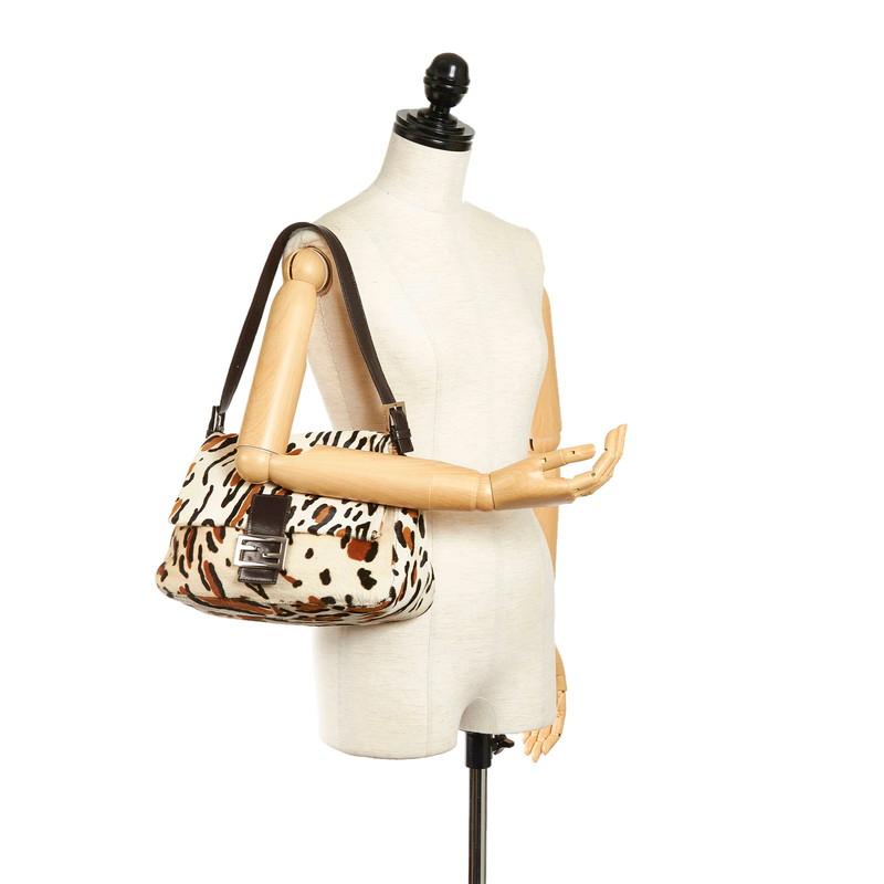FENDI フェンディ マンマバケット アニマル ハンドバッグ ショルダー  