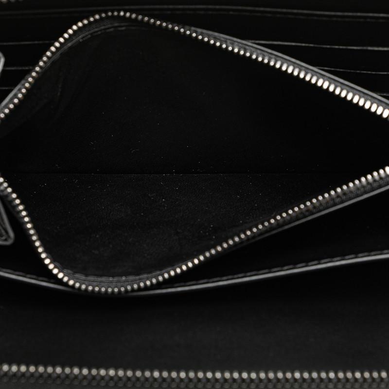 本物 ルイヴィトン LOUIS VUITTON LV ジッピー オーガナイザー ユタ レザー ラウンドファスナー 長財布 バサルト ブラック M97026 ビトン 財布 ウォレット 中古 LOUIS VUITTON（ルイ・ヴィトン） ルイ ヴィトン ユタ ジッピー