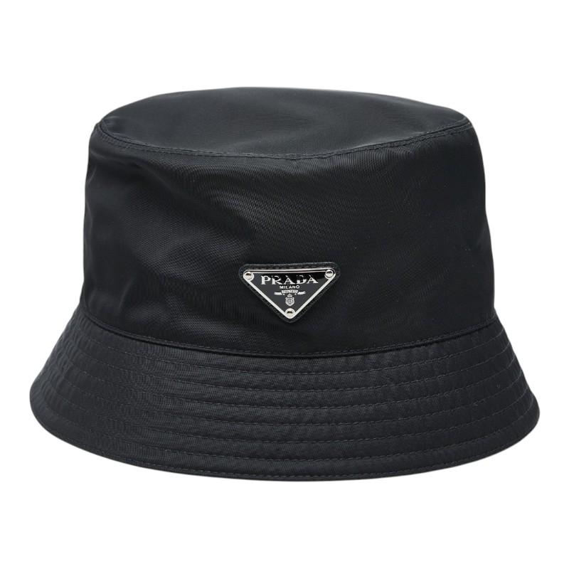 【美品】PRADA プラダ　三角プレート　ナイロン　バケットハット PRADA（プラダ） 三角ロゴプレート リナイロン RE-NYLON バケット
