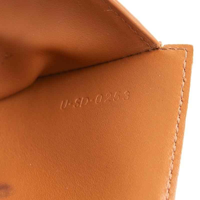 CELINE（セリーヌ） トリオンフ スモール フラップウォレット 三つ折り