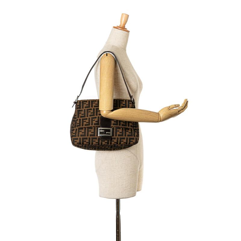 FENDI（フェンディ） ズッカ マンマバケット ハンドバッグ ワン