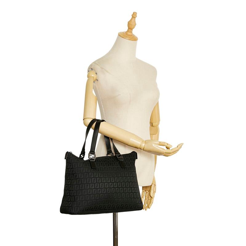 FENDI（フェンディ） ズッキーノ ハンドバッグ トートバッグ 8BH138