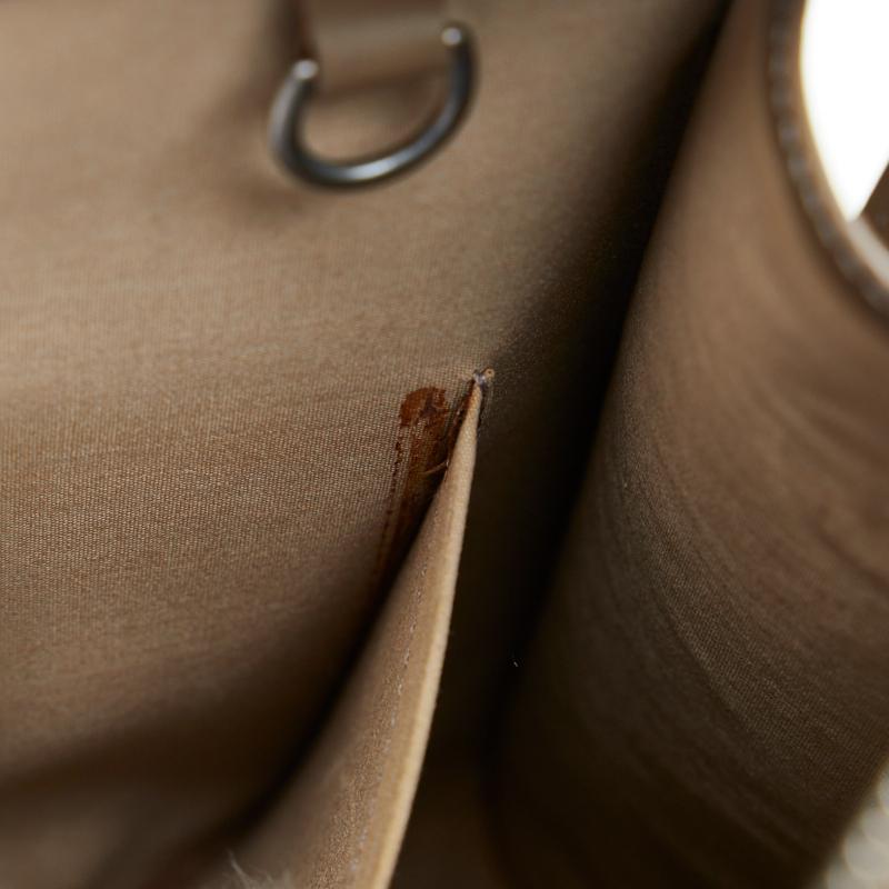 LOUIS VUITTON ルイ ヴィトン エピ クロワゼットGM ハンドバッグ LOUIS VUITTON ルイ ヴィトン エピ クロワゼットGM ハンドバッグ