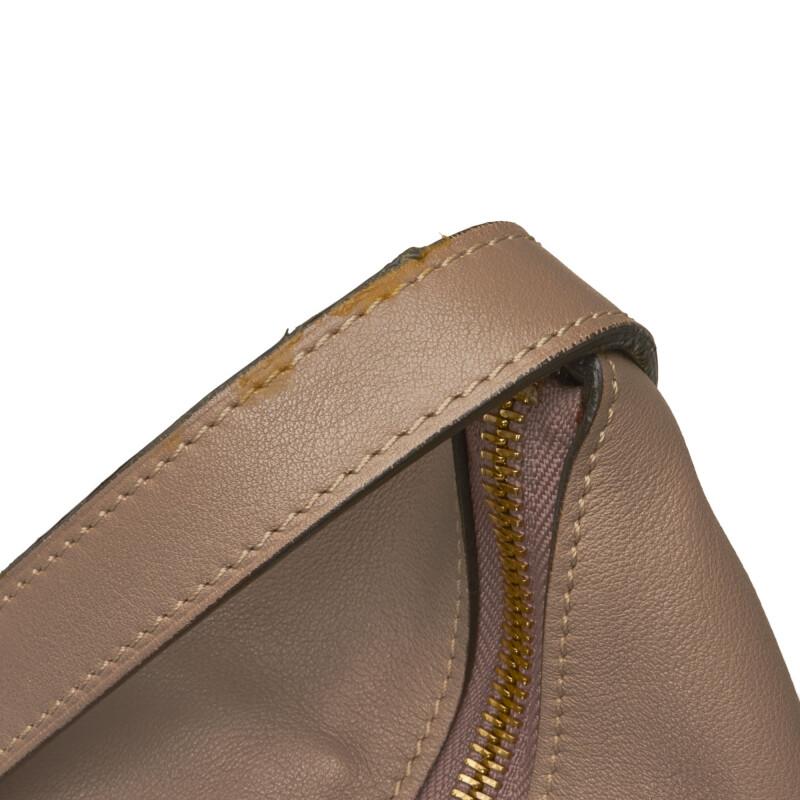 LOEWE（ロエベ） マドリード アナグラム ゴールド金具 斜め掛け