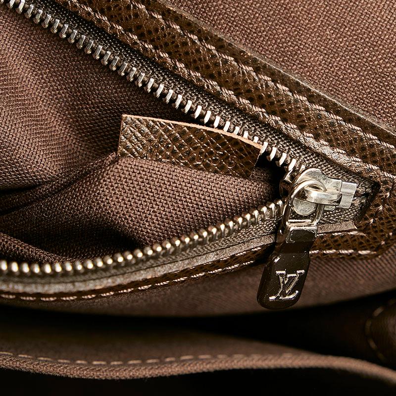 LOUIS VUITTON（ルイ・ヴィトン） ルイ ヴィトン タイガ アレクセイ