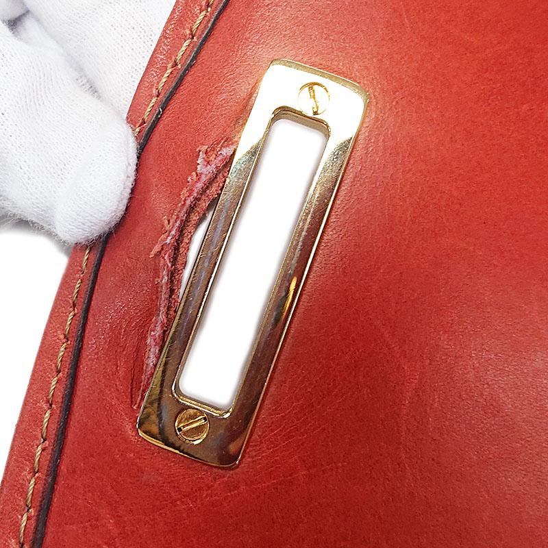 セリーヌ ワンショルダーバッグ レッド レザー レディース CELINE 【中古】 CELINE（セリーヌ） 斜め掛け ショルダーバッグ レッド レザー