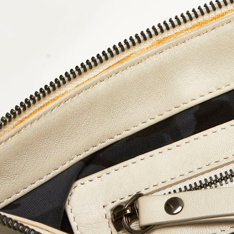 ジミーチュウ スタースタッズ クラッチバッグ セカンドバッグ ホワイト