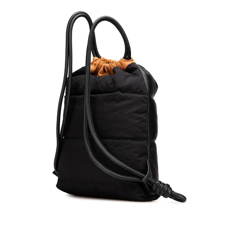 LOEWE（ロエベ） ヤゴ パフィー リュック バックパック ブラック
