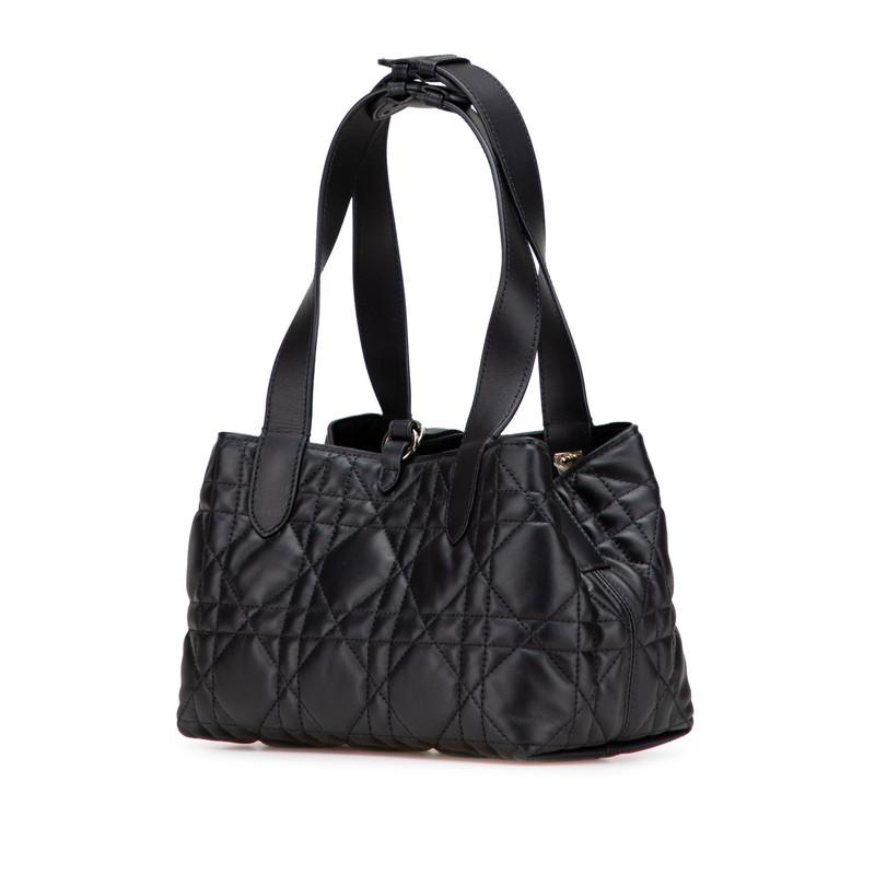 Dior ブラック レザー ハンドバッグ Dior ディオール オープンバー ハンドバッグ レザー ブラック