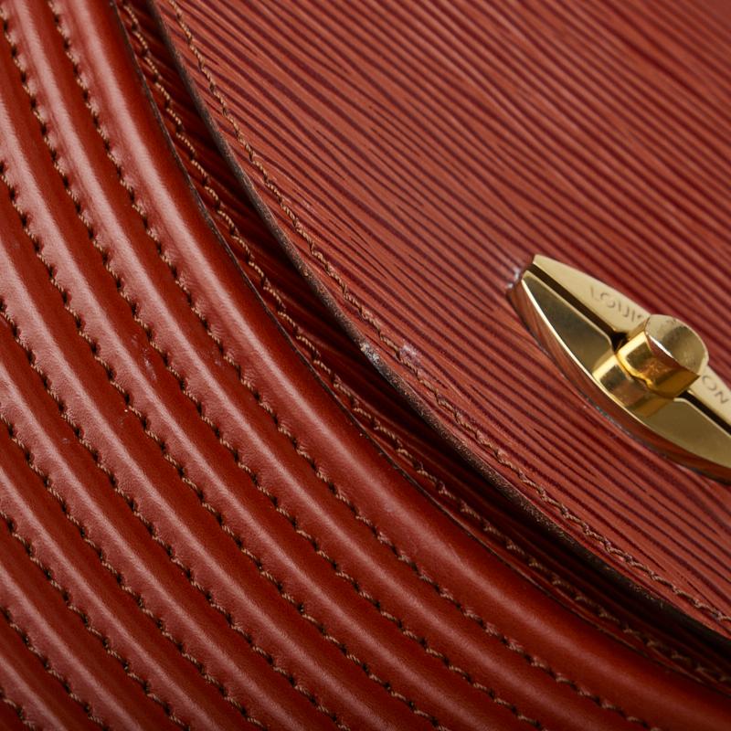 LOUIS VUITTON（ルイ・ヴィトン） ルイ ヴィトン エピ ティルシット 