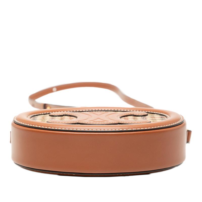 CELINE（セリーヌ） トリオンフ オーバルパース キュイル 斜め掛け