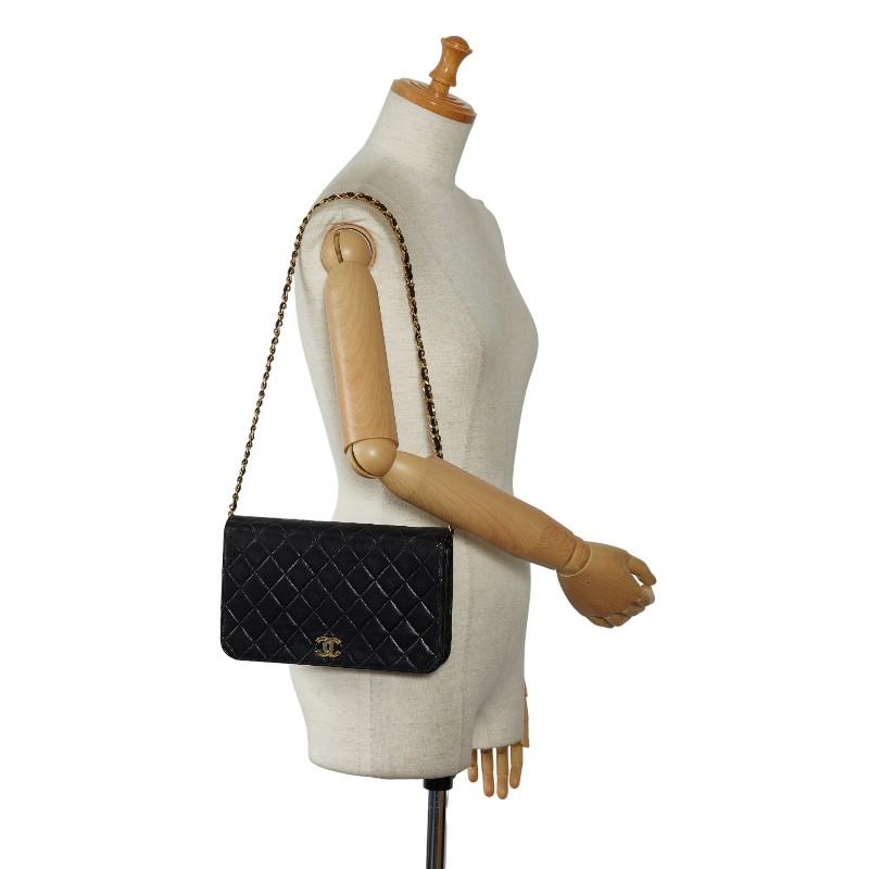 CHANEL シャネル【極美品】マトラッセ ココマーク チェーンショルダーバッグ CHANEL シャネル マトラッセ ココマーク プッシュロック