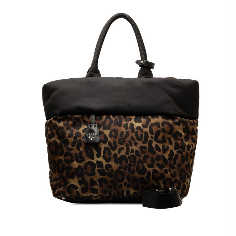 PRADA プラダ 三角ロゴプレート リバーシブル レオパード ヒョウ PRADA プラダ 三角ロゴプレート リバーシブル レオパード ヒョウ