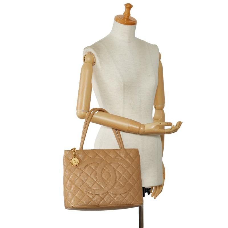 CHANEL（シャネル） マトラッセ メダリオン ココマーク 復刻トート