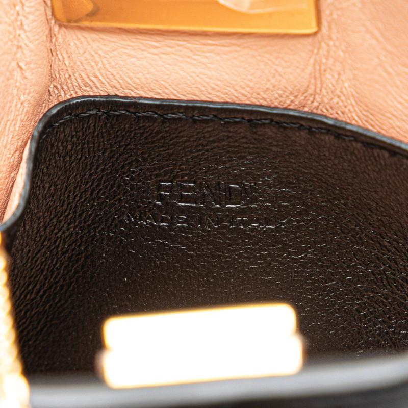 FENDI（フェンディ） ナノ ピーカブー チェーン ミニショルダーバッグ