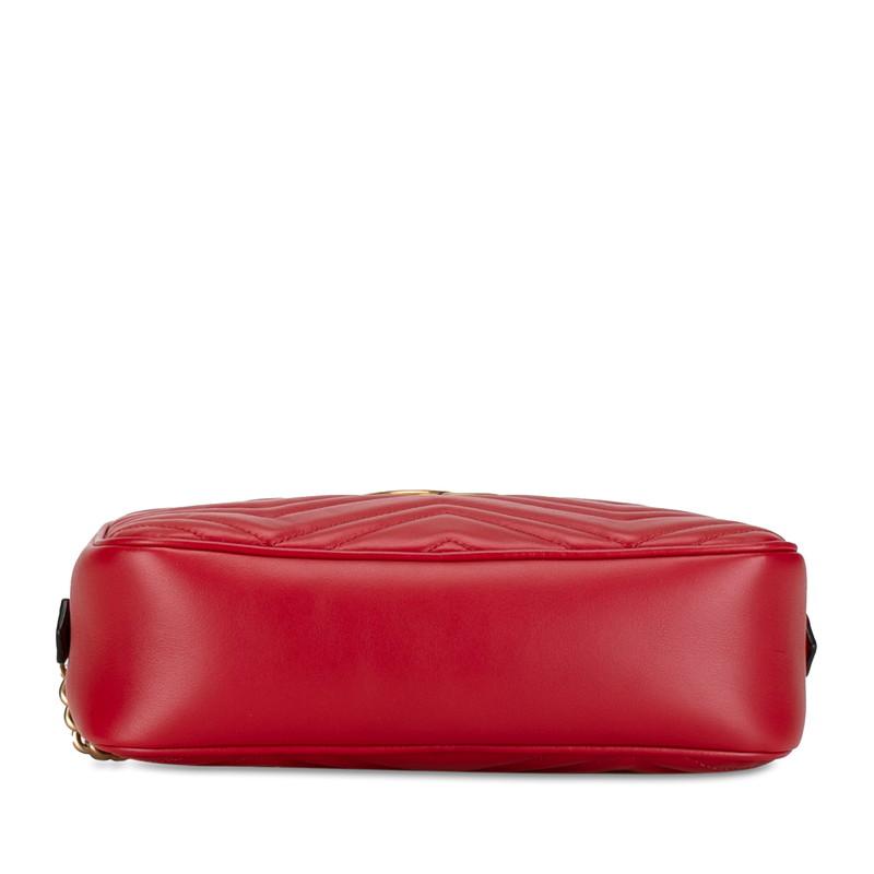 GUCCI（グッチ） GGマーモント キルティング 斜め掛け チェーン