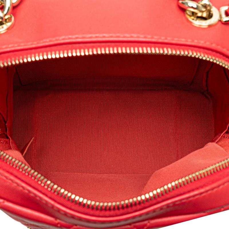 CHANEL シャネル マトラッセ ココマーク スタッズ チェーン CHANEL シャネル マトラッセ ココマーク スタッズ チェーン