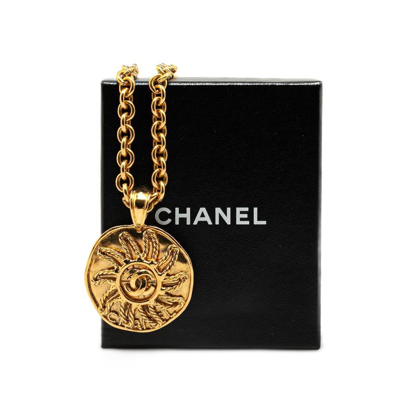 CHANEL シャネル ヴィンテージ ココマーク 太陽 モチーフ CHANEL シャネル ヴィンテージ ココマーク 太陽 モチーフ