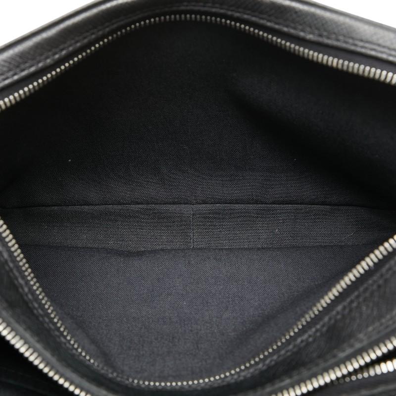 LOUIS VUITTON ルイ ヴィトン タイガ パヴェル セカンドバッグ LOUIS VUITTON ルイ ヴィトン タイガ パヴェル セカンドバッグ